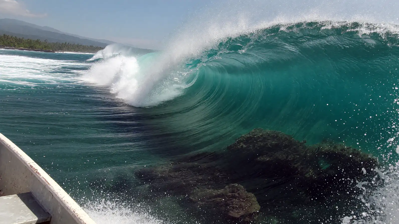 Eight Minutes at Teahupo'o. The Frame Is 180.